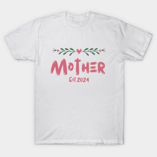 Promoted to mommy. Mom est 2024. Flowers T-Shirt